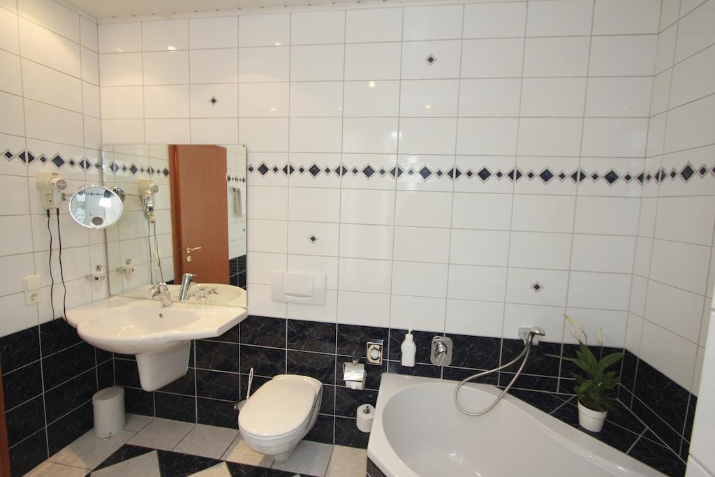 Parkhotel Tillmanns Eltville am Rhein ห้อง รูปภาพ